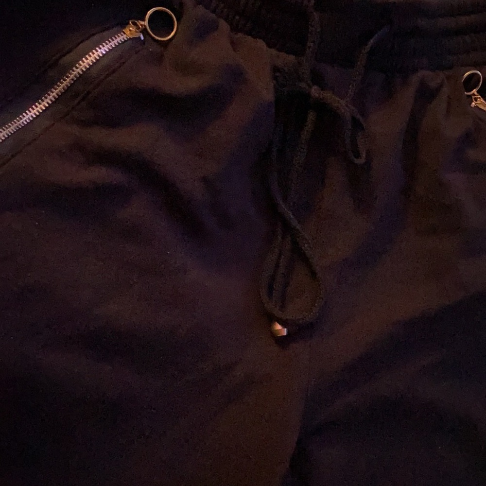 pants - Picture 3 of 3